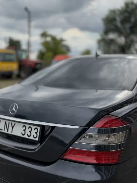 Mercedes-Benz S-Class, 2007