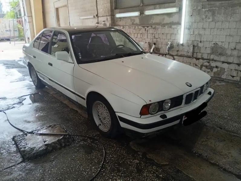 BMW 5 Series, 1993