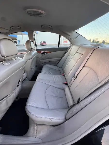 Mercedes-Benz E-Class, 2002