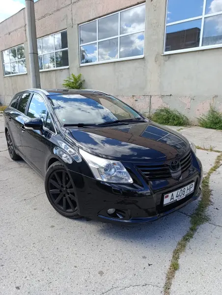 Toyota Avensis, 2010