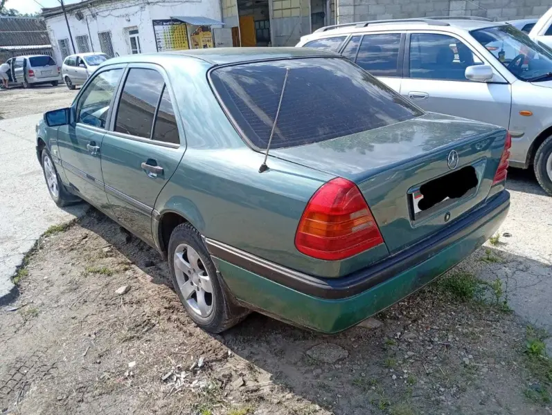 Mercedes-Benz C-Class, 1995