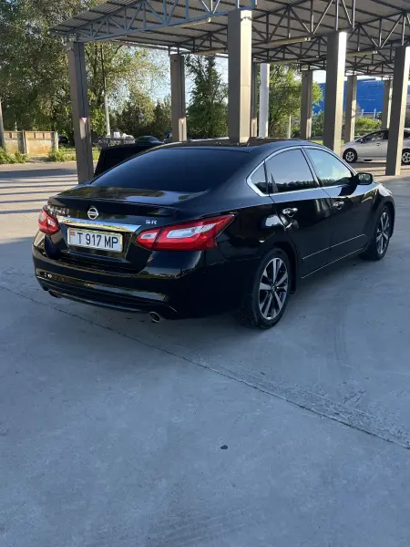 Nissan Altima, 2016