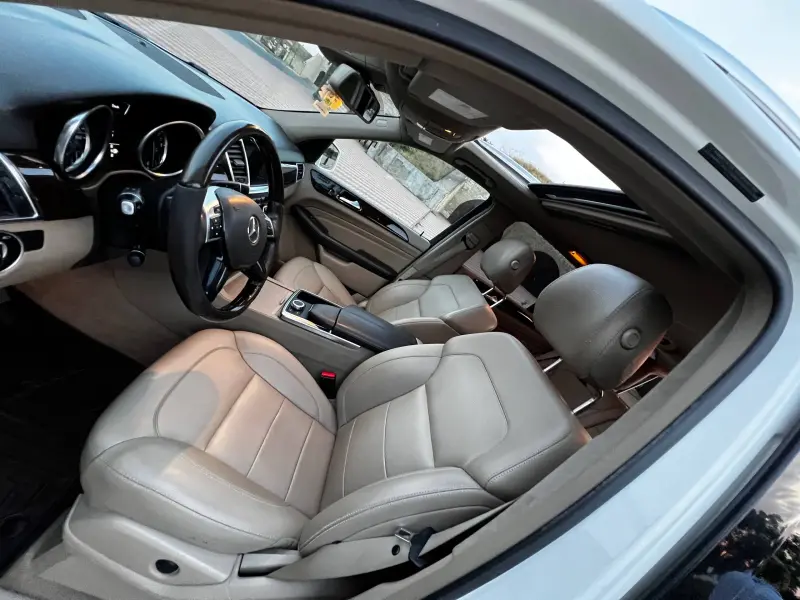 Mercedes-Benz ML-Class, 2012