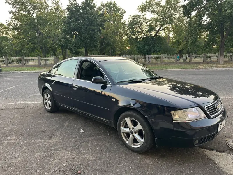 Audi A6, 2001