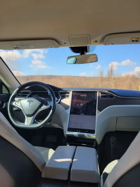 TESLA S, 2013