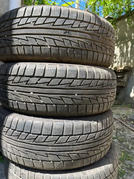 комплект 205,60,16 NANKANG M+S  2450₽  без шишек и латок