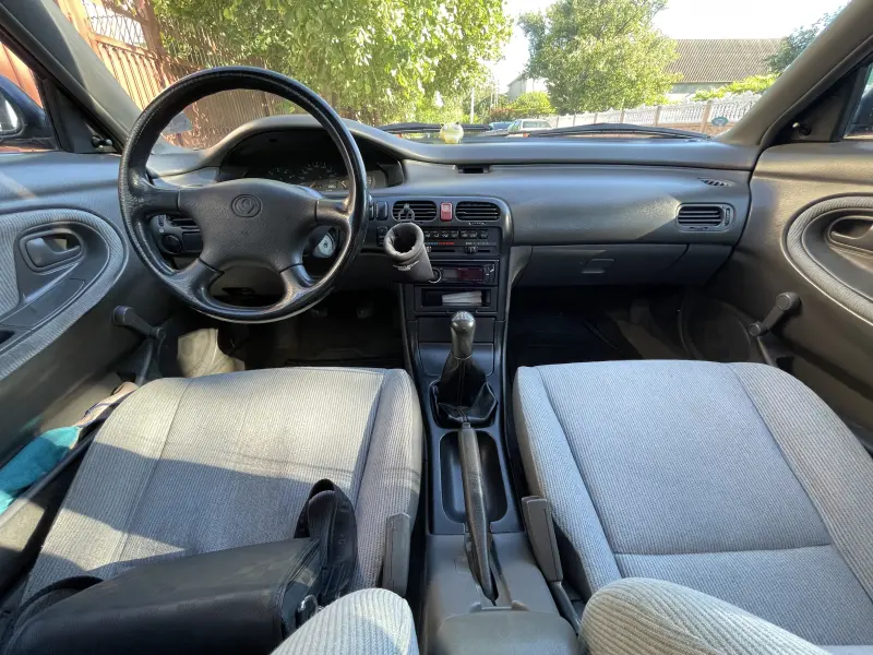 Mazda 626, 1992