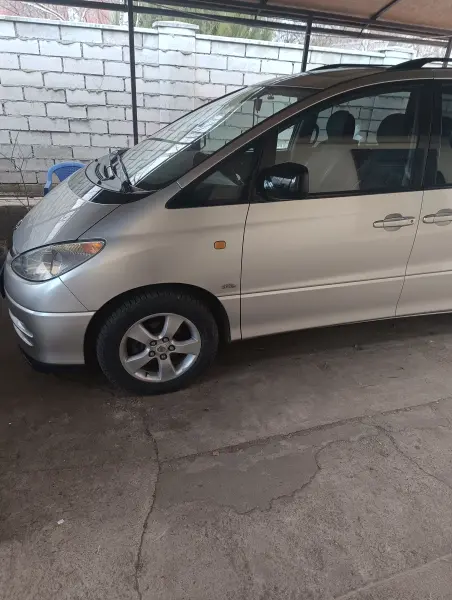 Toyota Previa, 2002