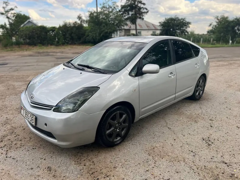 Toyota Prius, 2005