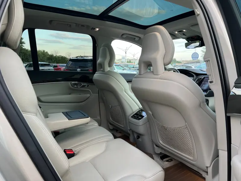 Volvo XC90, 2016