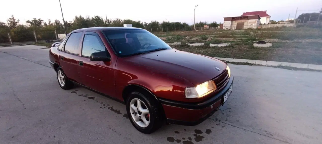 Opel Vectra, 1993