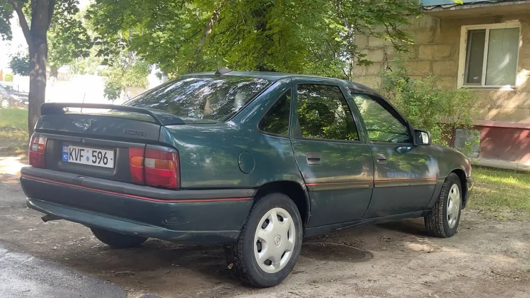 Opel Vectra, 1994