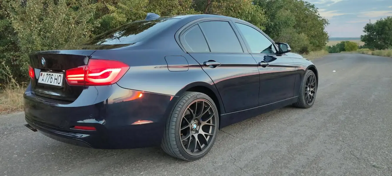 BMW 3 Series, 2016