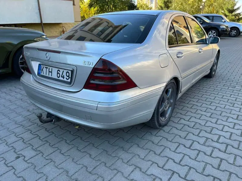Mercedes-Benz C-Class, 2003