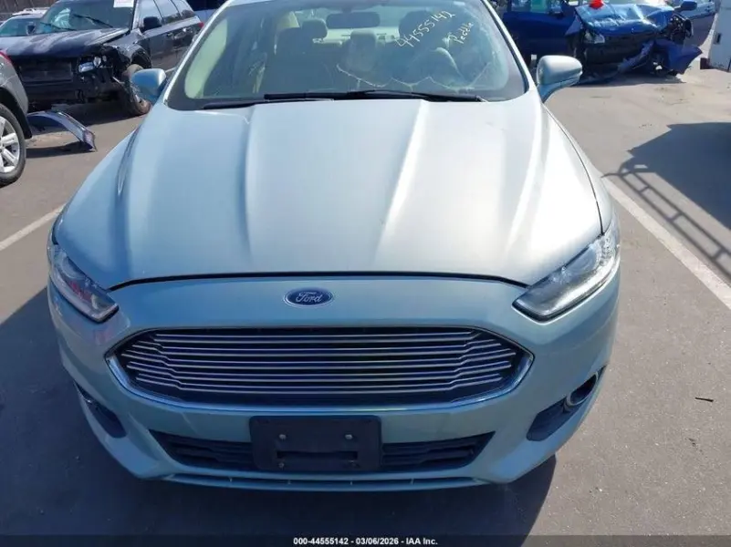 Ford Fusion, 2013