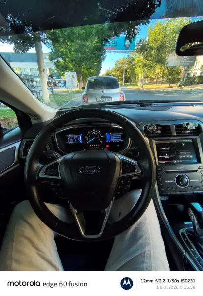 Ford Fusion, 2016