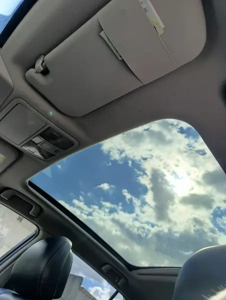 Toyota Avensis, 2010