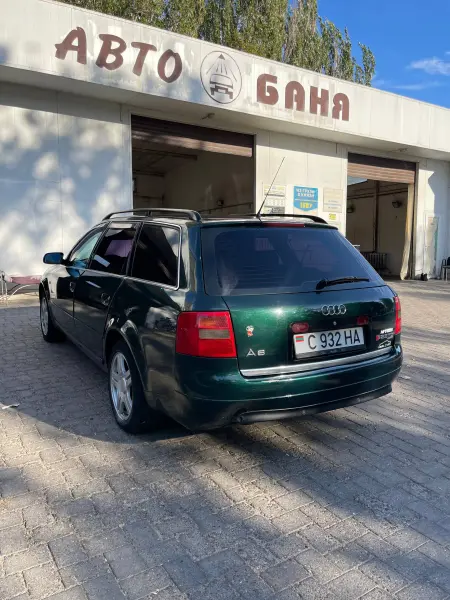 Audi A6, 2001