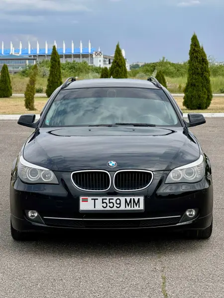 BMW 5 Series, 2009