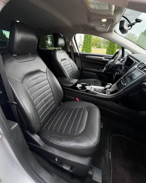 Ford Fusion, 2015
