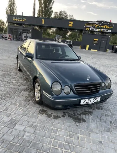 Mercedes-Benz E-Class, 2000