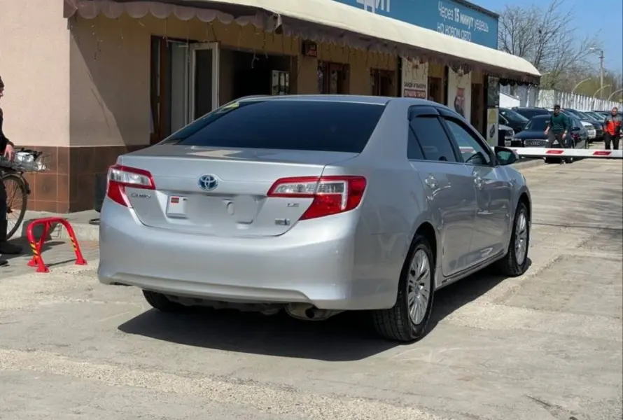 Toyota Camry, 2013