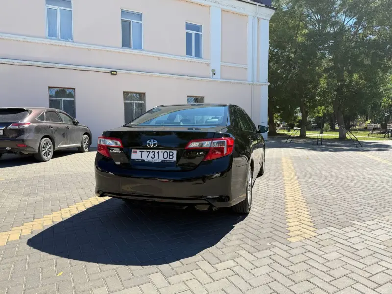 Toyota Camry, 2012