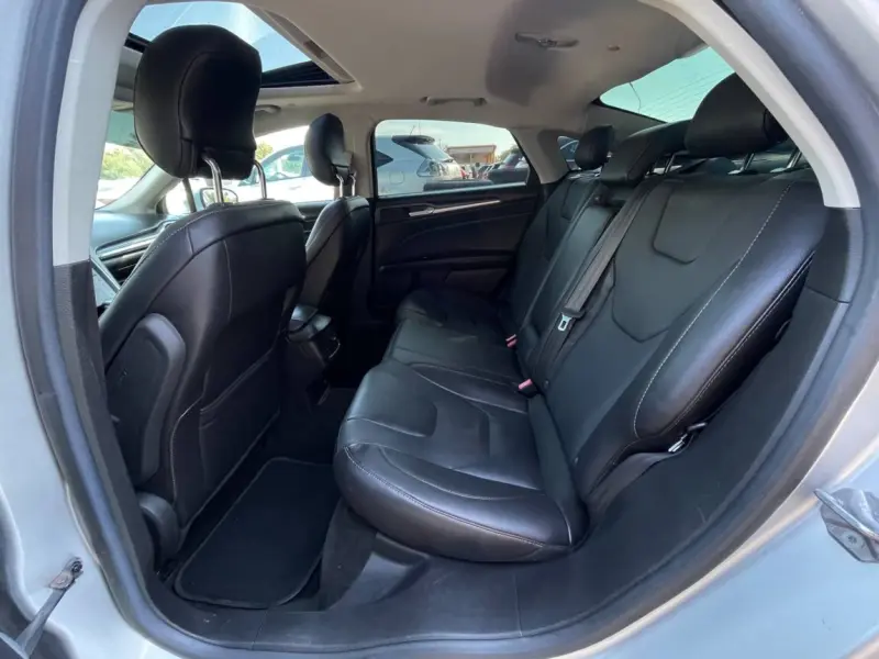 Ford Fusion, 2014