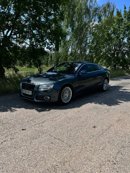Audi A4, 2011