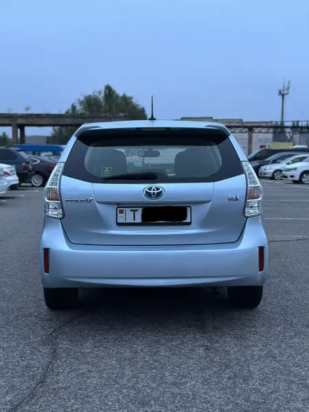 Toyota Prius, 2012