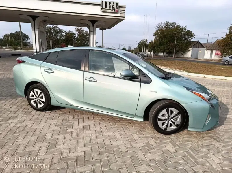 Toyota Prius, 2016