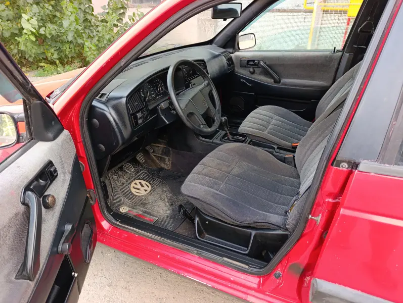 Volkswagen Passat, 1992