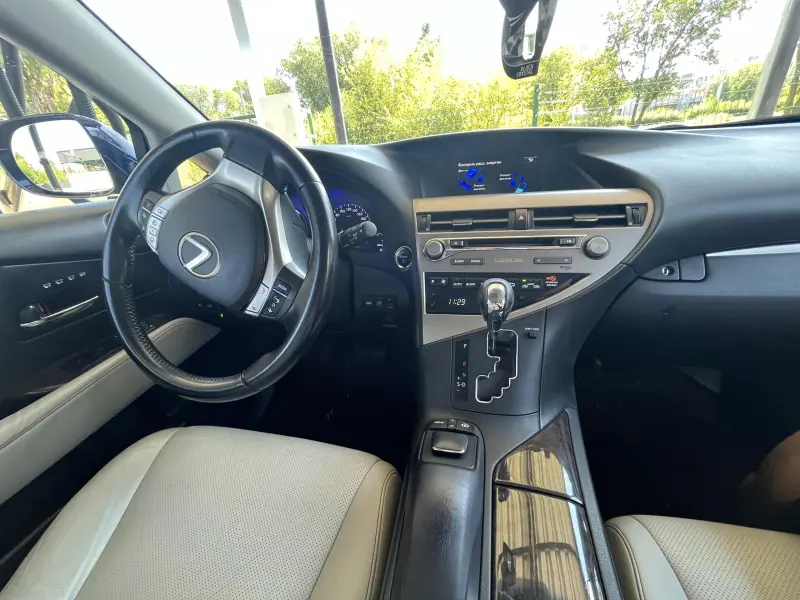Lexus RX, 2013