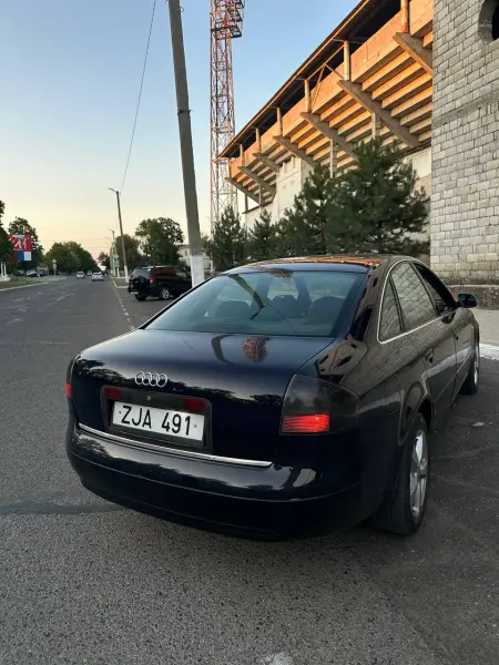 Audi A6, 2001