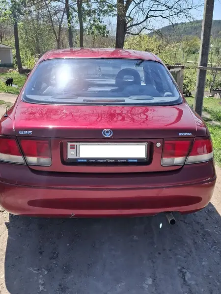 Mazda 626, 1992
