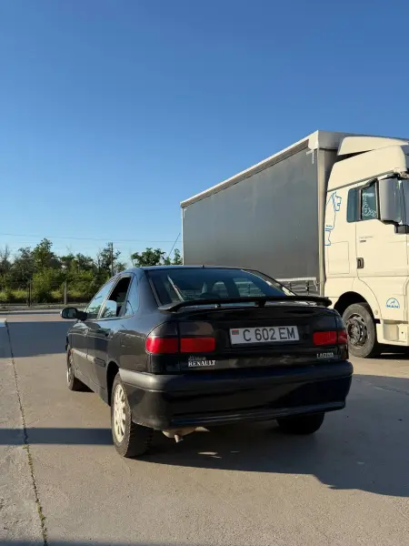 Renault Laguna, 2000
