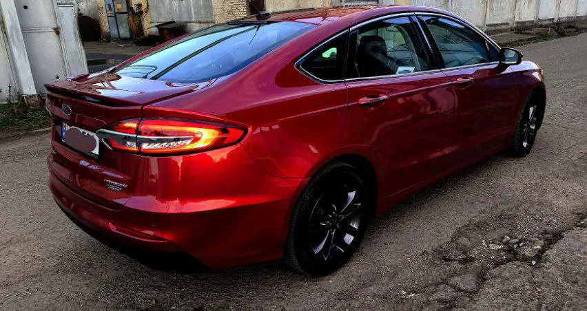 Ford Fusion, 2019