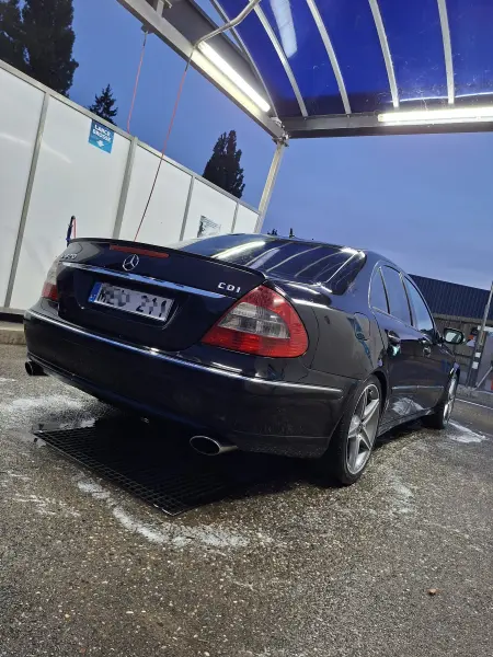 Mercedes-Benz E-Class, 2008