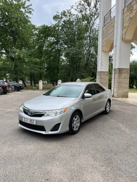 Toyota Camry, 2012