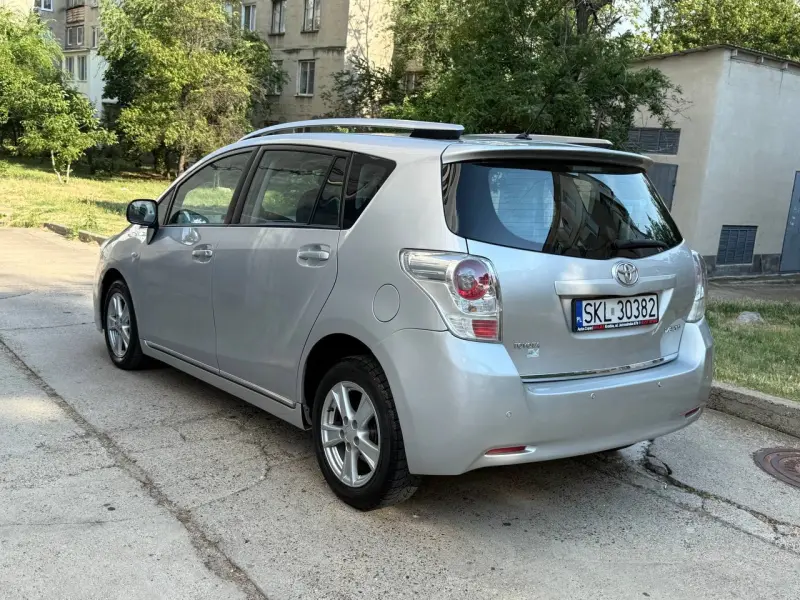 Toyota Corolla Verso, 2010