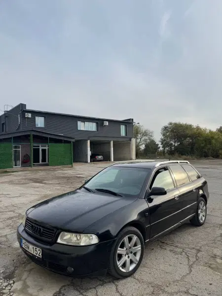 Audi A4, 2002