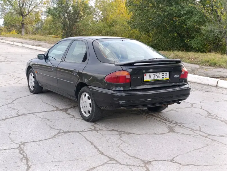 Ford Mondeo, 1995