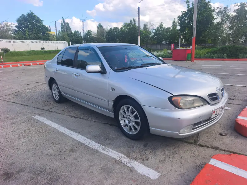 Nissan Primera, 2000