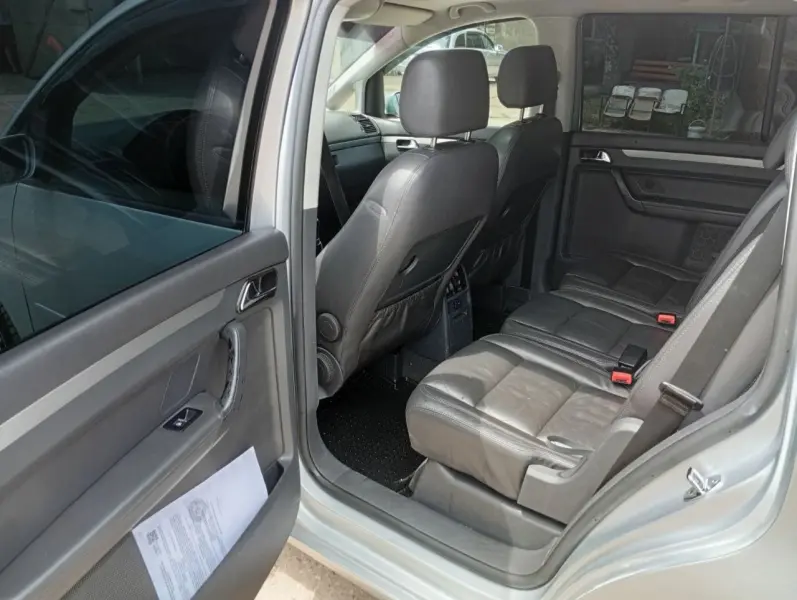 Volkswagen Touran, 2006