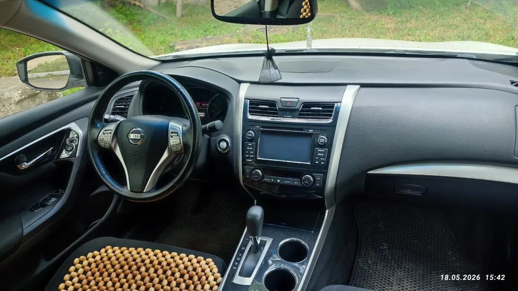 Nissan Altima, 2014