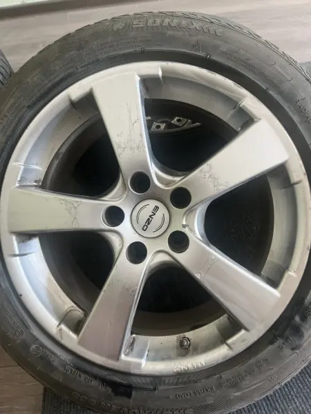 продам диски с резиной 225/50/17
