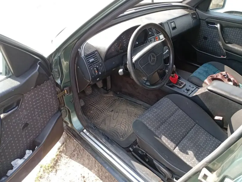 Mercedes-Benz C-Class, 1995