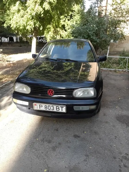 Volkswagen Golf, 1994