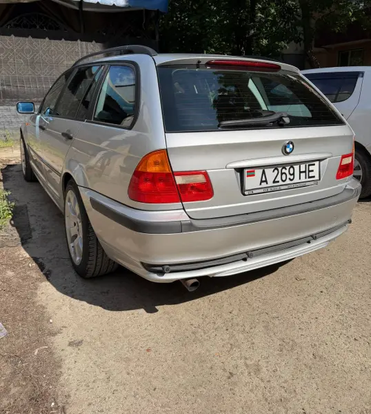BMW 3 Series, 2004