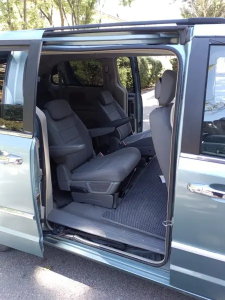 Toyota Avensis Verso, 2010